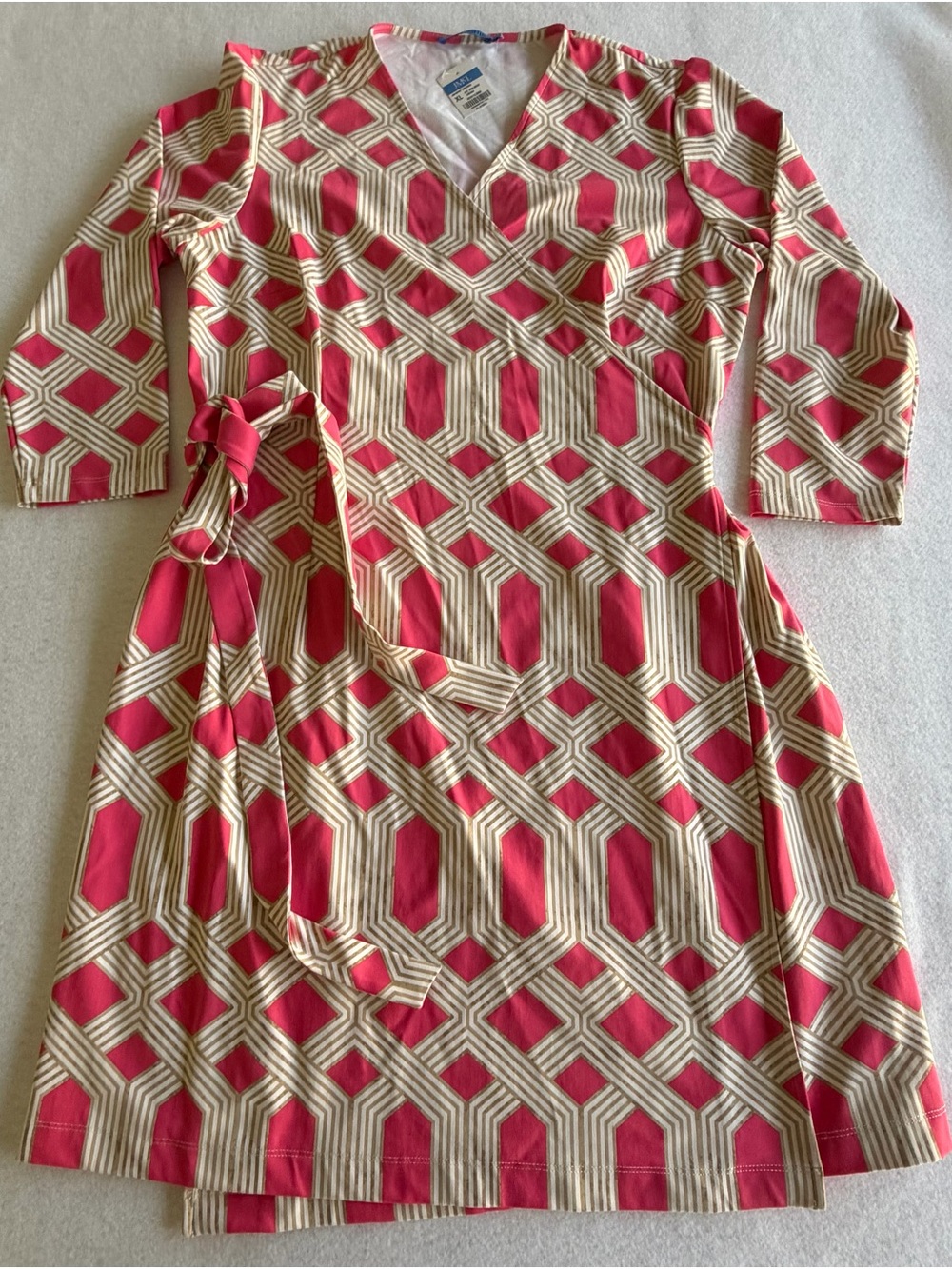NWT J. McLaughlin Amherst Wrap Dress Pink Beige Cabana Geometric. Size XL